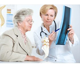 Comparison of TBS and FRAX in fracture risk assessment of postmenopausal females with osteopenia